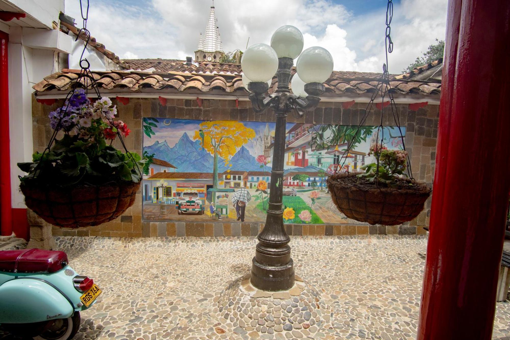 Hotel La Casona Jardín Esterno foto
