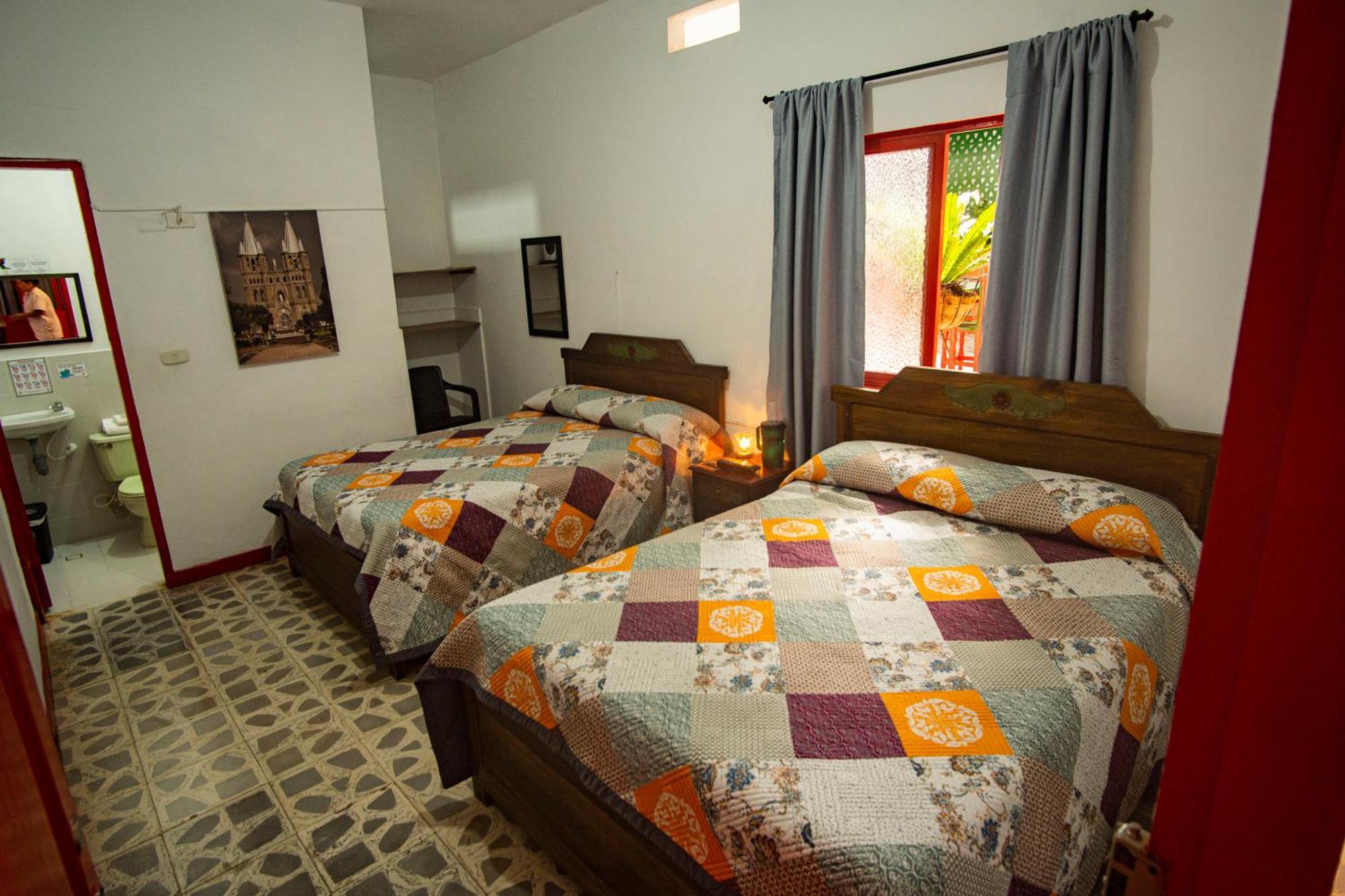Hotel La Casona Jardín Esterno foto