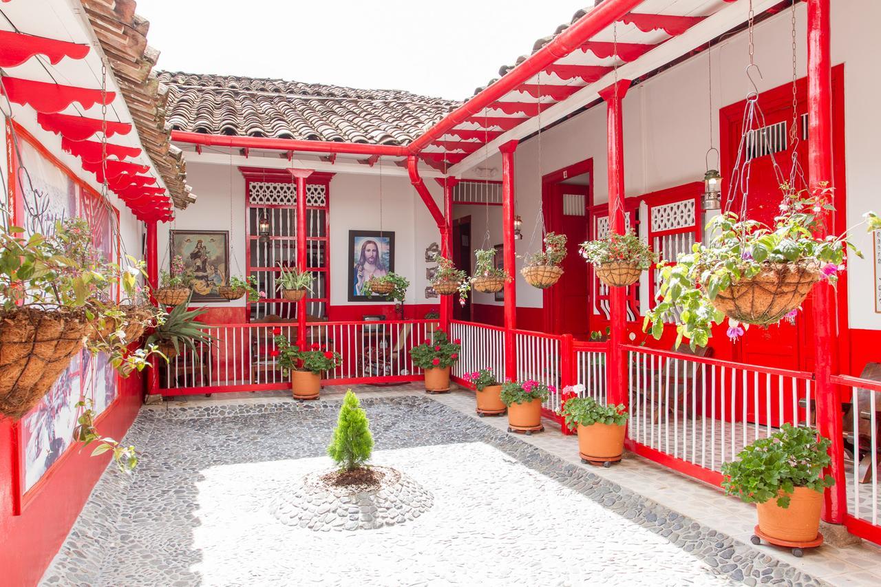 Hotel La Casona Jardín Esterno foto