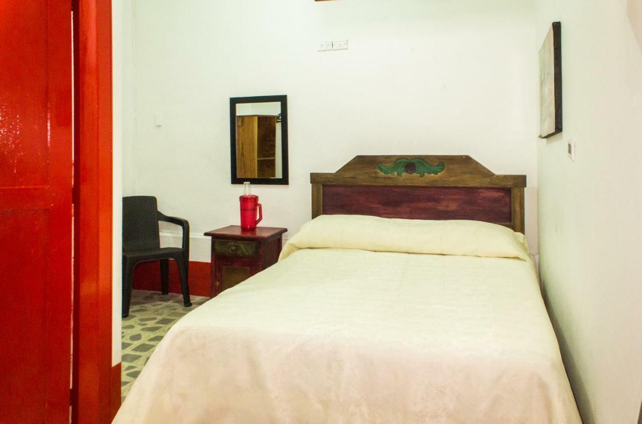 Hotel La Casona Jardín Esterno foto